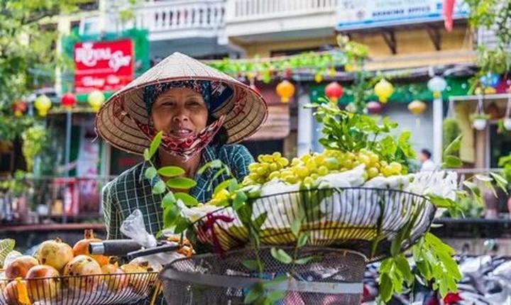 Chuyên gia Hotspot Matrix phân tích: Lông mày phong thủy có thực và marketing video